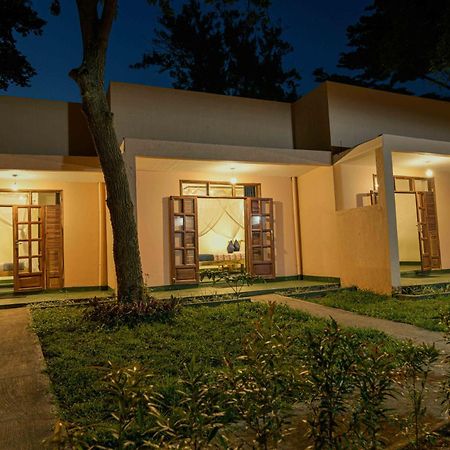 Cycad Entebbe Guest House Kültér fotó