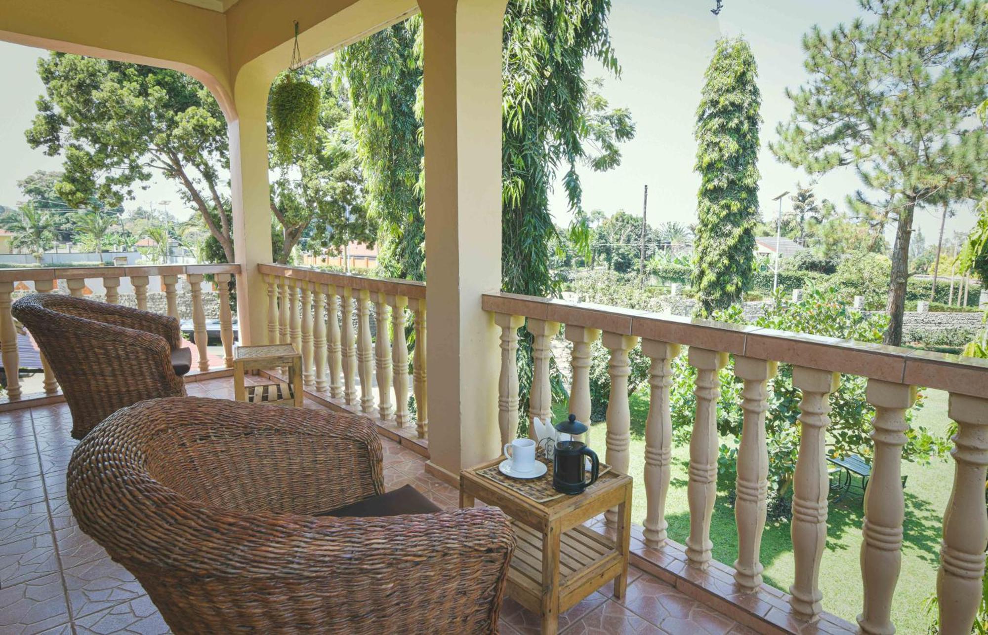 Cycad Entebbe Guest House Kültér fotó